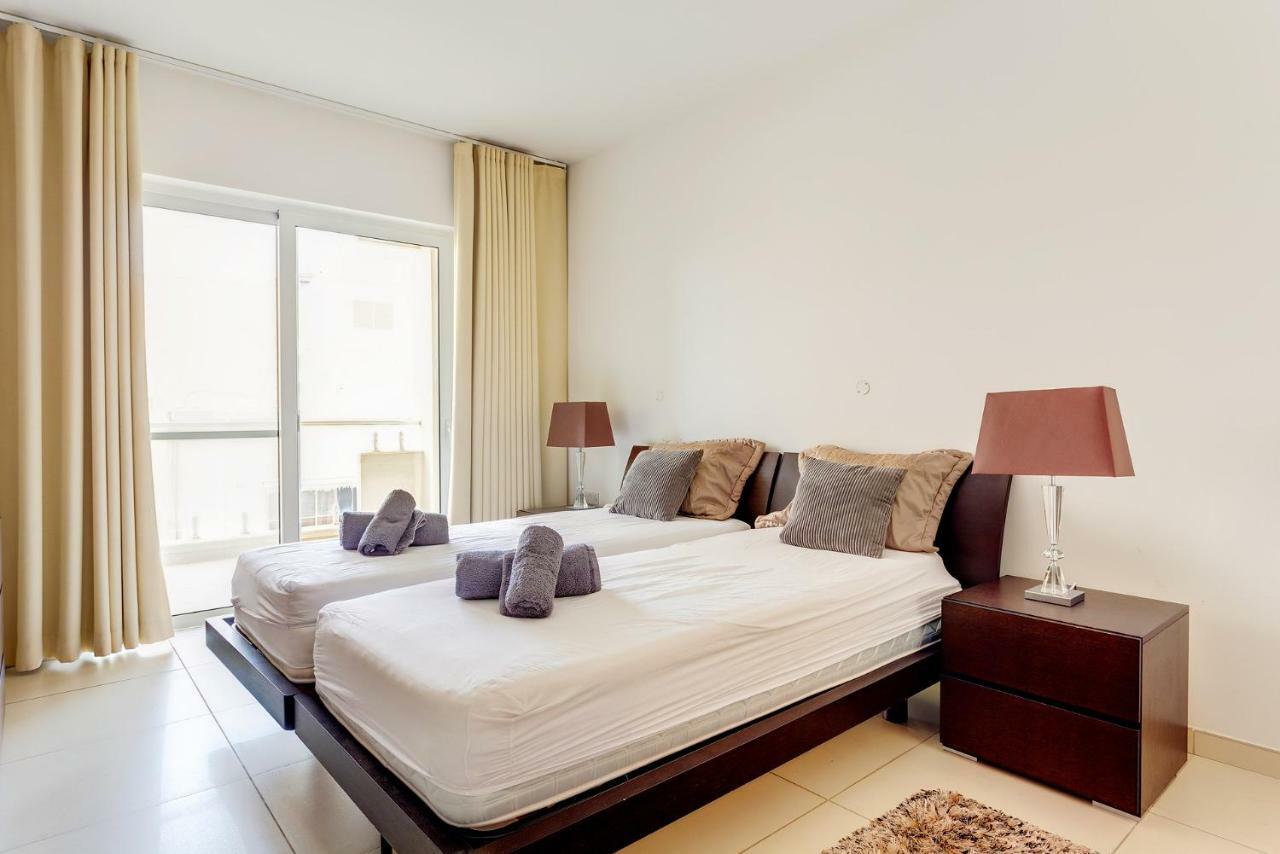 Contemporary, Luxury Apartment With Valletta And Harbour Views Слима Экстерьер фото